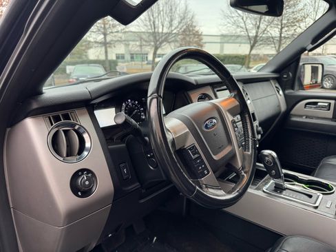 Used 2017 Ford Expedition EL Limited image 14