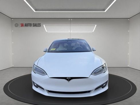 Used 2020 Tesla Model S AWD image 8
