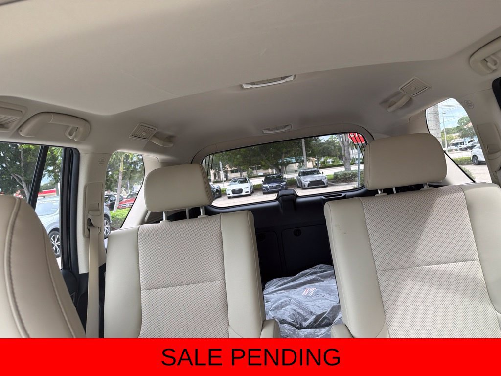 Used 2023 Lexus GX 460 Premium AWD/4WD image 24