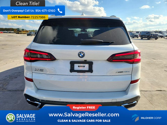Used 2022 BMW X5 xDrive45e w/ M Sport Package AWD/4WD image 8