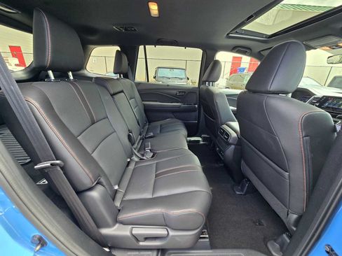 Used 2024 Honda Passport TrailSport image 12