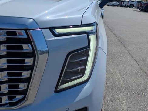 New 2026 GMC Yukon XL Denali w/ Sun & Power Step Package RWD image 11
