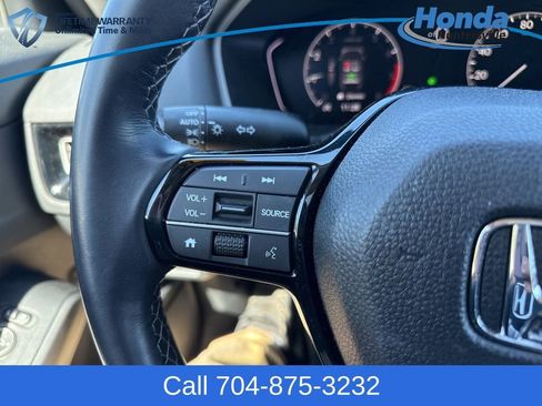 Used 2023 Honda Civic EX image 24