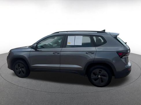 Used 2026 Volkswagen Taos S FWD image 9