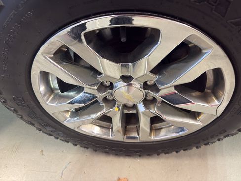 Used 2019 Chevrolet Silverado 1500 LT w/ All-Star Edition image 31