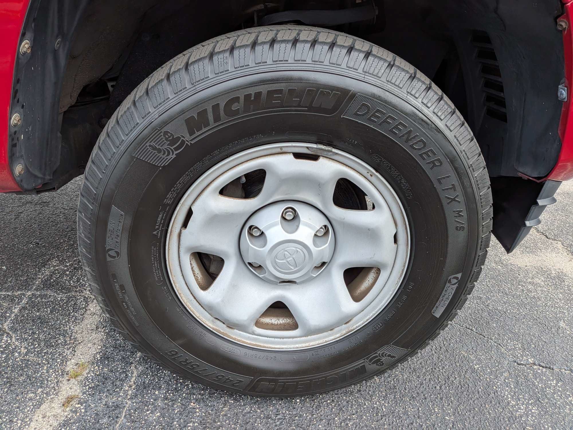 Used 2019 Toyota Tacoma SR w/ SR Convenience Package RWD image 12