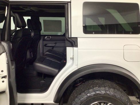 New 2025 Ford Bronco Badlands image 30