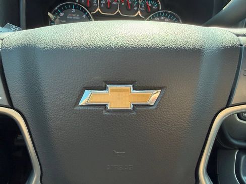 Used 2018 Chevrolet Silverado 1500 LTZ Z71 w/ LTZ Plus Package AWD/4WD image 39