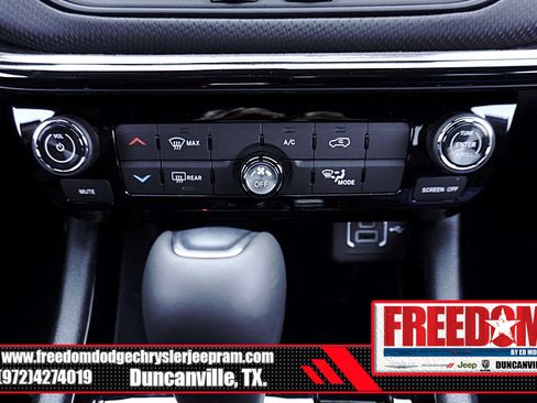 New 2026 Jeep Compass Latitude image 23