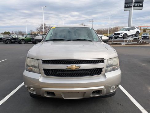 Used 2007 Chevrolet Tahoe LT w/ LT Preferred Equipment Group image 2