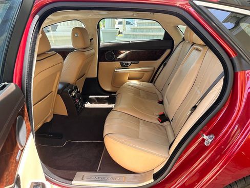 Used 2014 Jaguar XJ L Portfolio RWD image 64