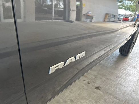 Used 2026 RAM 2500 Laramie AWD/4WD image 19