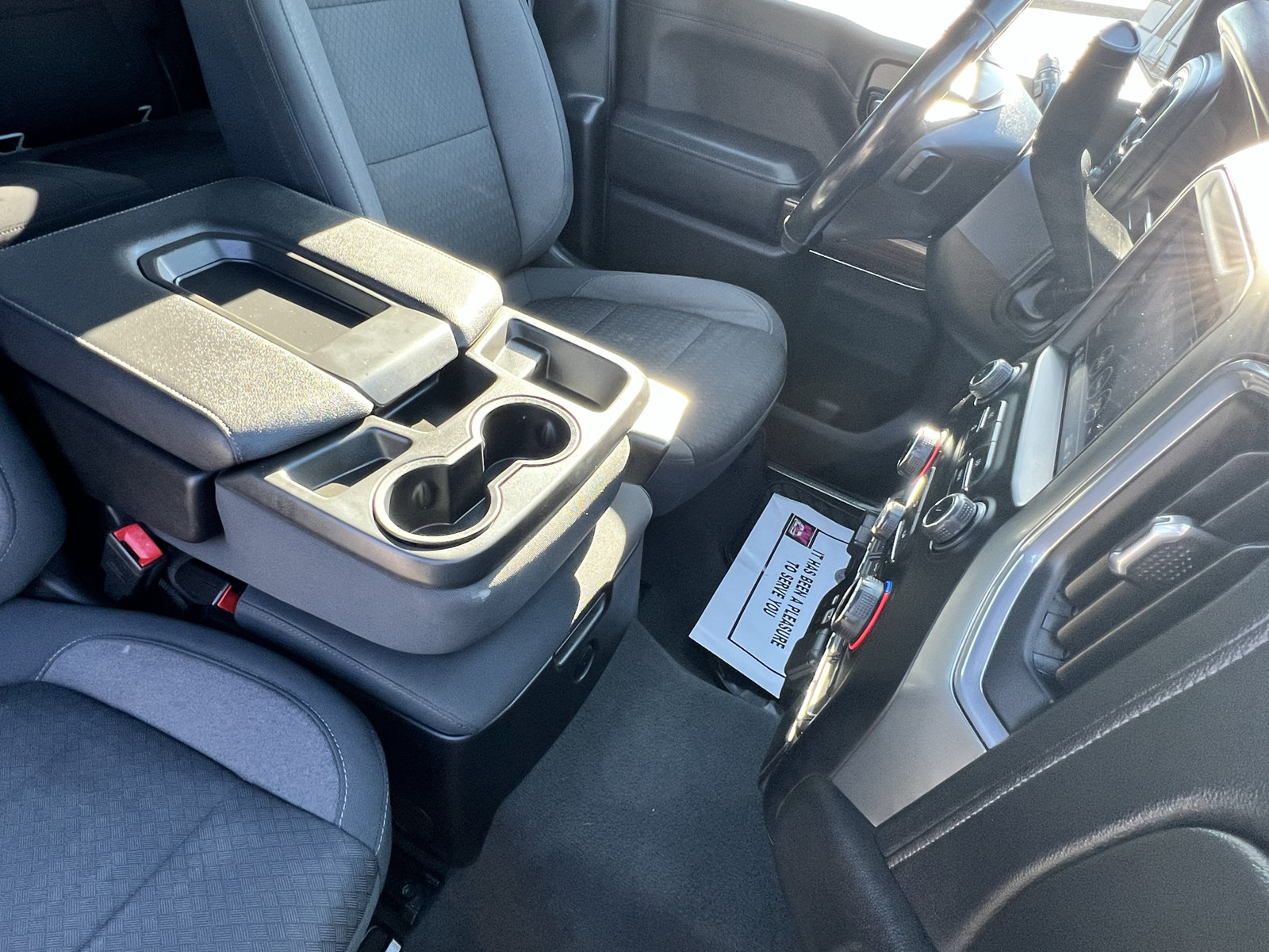 Used 2021 Chevrolet Silverado 1500 LT RWD image 18