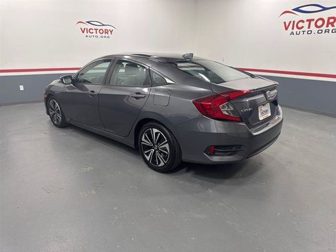 Used 2016 Honda Civic EX-T image 4