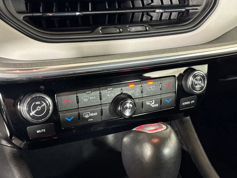 Certified 2024 Jeep Compass Limited AWD/4WD image 47