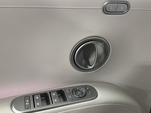Used 2026 Hyundai Palisade Limited FWD image 17