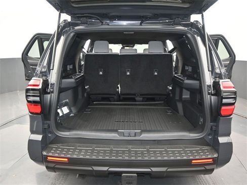 New 2026 Toyota 4Runner SR5 image 13