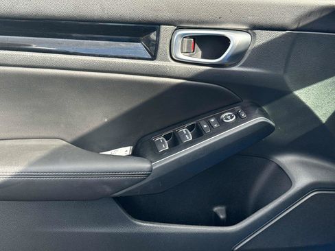 Certified 2024 Honda Civic Sport Touring image 17