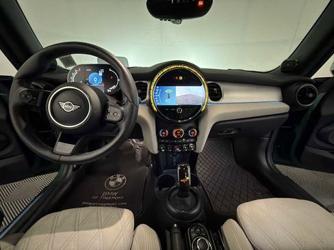 Used 2024 MINI Cooper S image 15