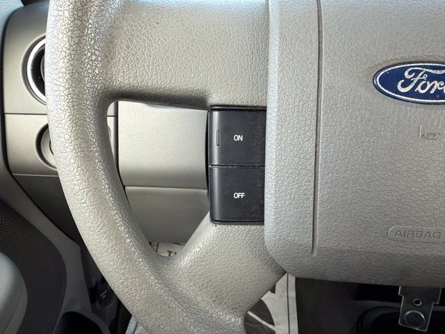 Used 2004 Ford F150 XLT AWD/4WD image 19