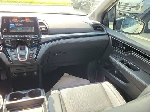 Used 2024 Honda Odyssey Elite image 24