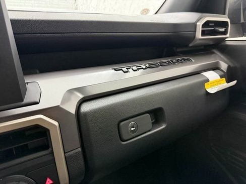 New 2026 Toyota Tacoma SR5 AWD/4WD image 23