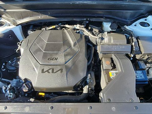 Used 2022 Kia Telluride S image 11