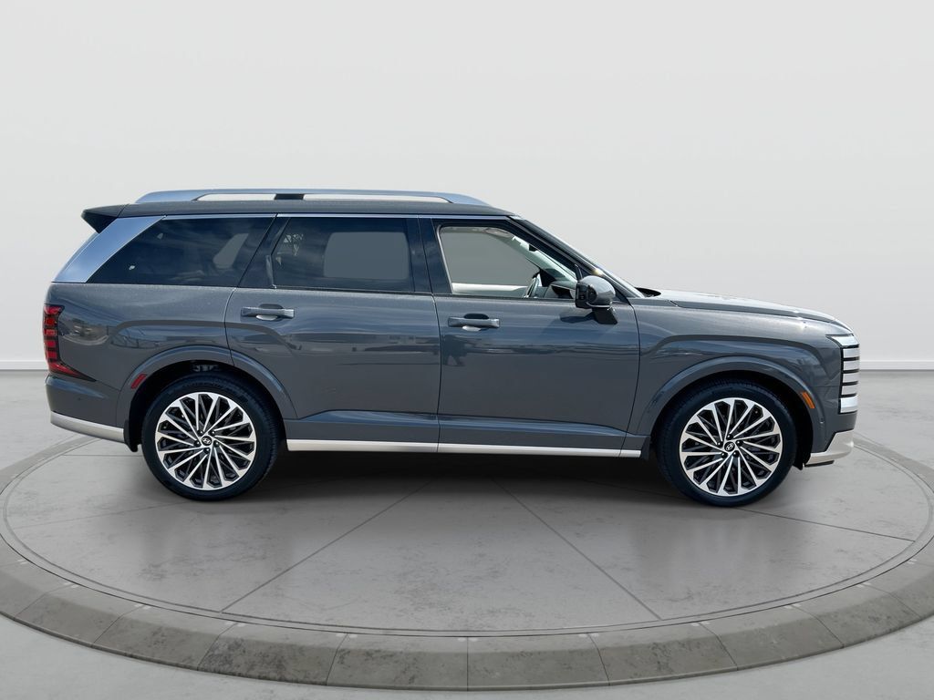 Used 2026 Hyundai Palisade Calligraphy AWD/4WD image 9