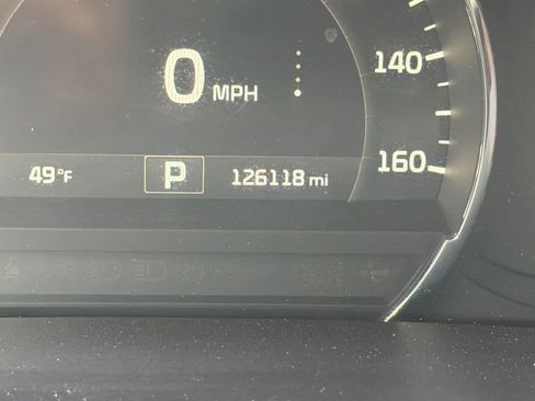 Used 2017 Kia Sorento SX AWD/4WD image 29