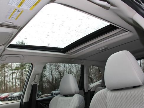 Certified 2023 Subaru Forester Premium image 17