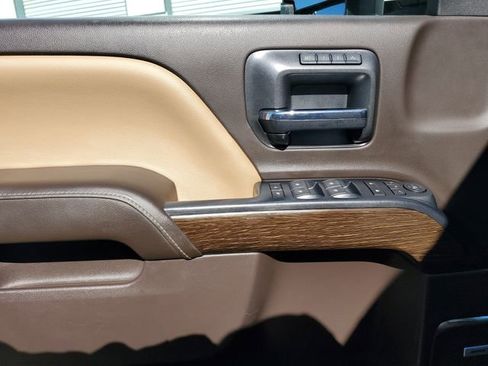 Used 2019 GMC Sierra 2500 Denali w/ Duramax Plus Package image 17