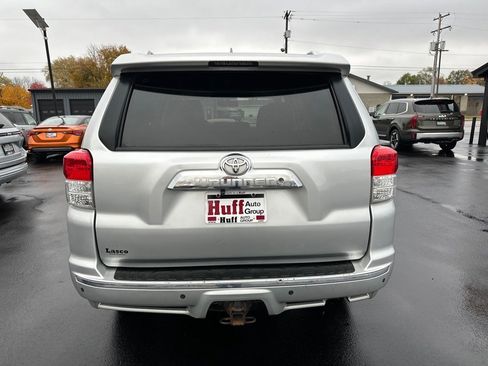 Used 2013 Toyota 4Runner SR5 image 4
