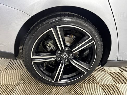 Used 2024 Honda Accord Sport image 30