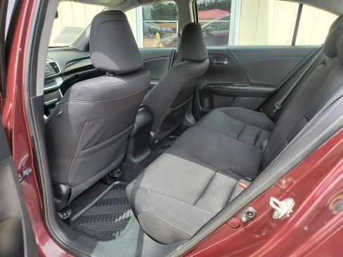 Used 2015 Honda Accord Sport image 29