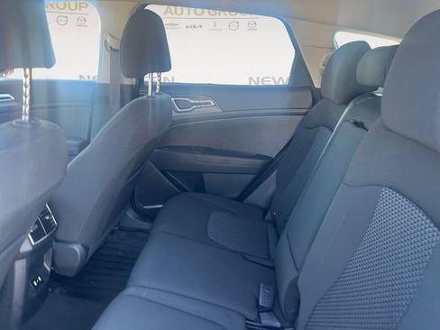 Used 2026 Kia Sportage LX FWD image 13