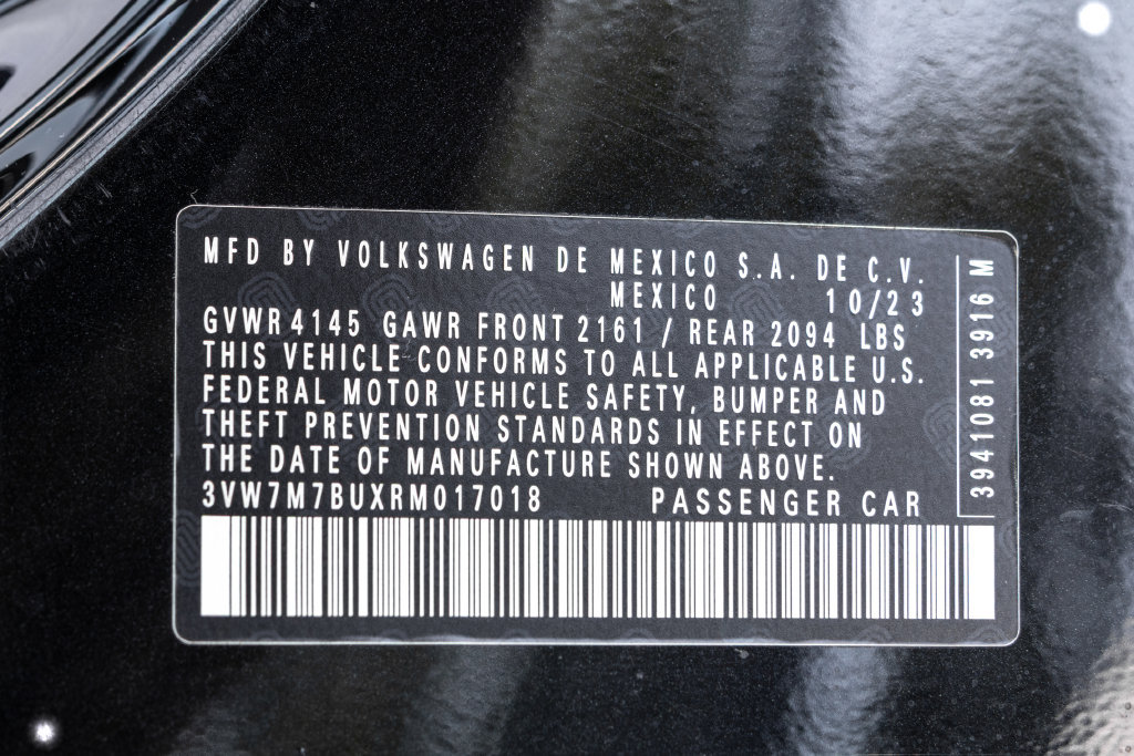 Certified 2024 Volkswagen Jetta SE FWD image 37