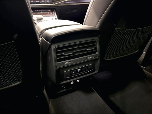 Used 2023 Audi Q7 3.0T Premium Plus w/ Premium Plus Package AWD/4WD image 34