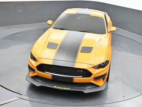 Used 2019 Ford Mustang GT Premium w/ GT Performance Package image 30
