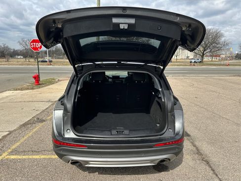 Used 2020 Lincoln Corsair FWD w/ Premium Package image 14