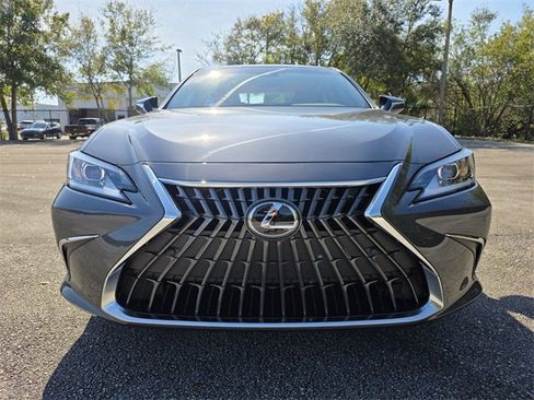New 2025 Lexus ES 350 w/ Premium Package image 8