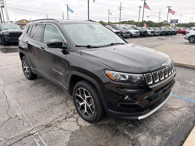 Used 2024 Jeep Compass Limited AWD/4WD image 8