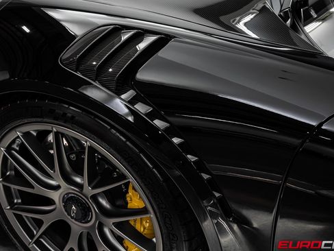 Used 2018 Porsche 911 GT2 RS RWD image 18