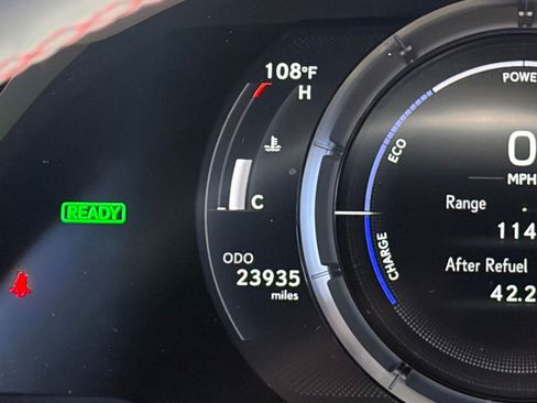 Used 2024 Lexus ES 300h F Sport w/ Accessory Package (Z1) FWD image 12