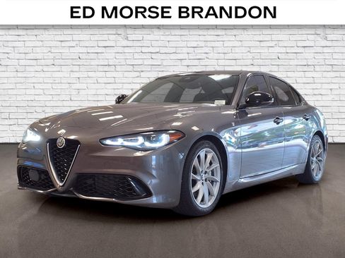 Used 2024 Alfa Romeo Giulia Ti w/ Active Assist Plus Package RWD image 1