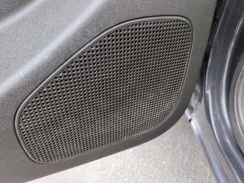 Used 2015 Nissan Frontier PRO-4X w/ Pro-4x Luxury Package image 15