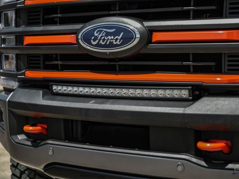 Used 2024 Ford F250 Lariat w/ Lariat Ultimate Package AWD/4WD image 33