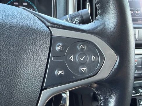 Used 2022 Chevrolet Colorado Z71 w/ Safety Package RWD image 19