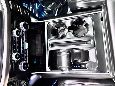 Certified 2022 Ford F150 Raptor w/ Equipment Group 801A High image 17