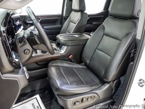 Used 2022 GMC Sierra 1500 SLT w/ SLT Convenience Package AWD/4WD image 14