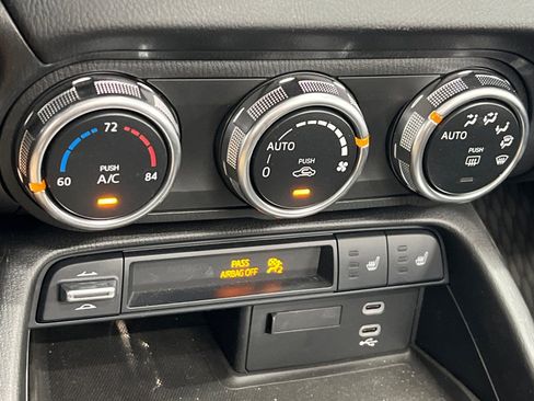 Used 2024 MAZDA MX-5 Miata RF Grand Touring w/ Weather Package image 16